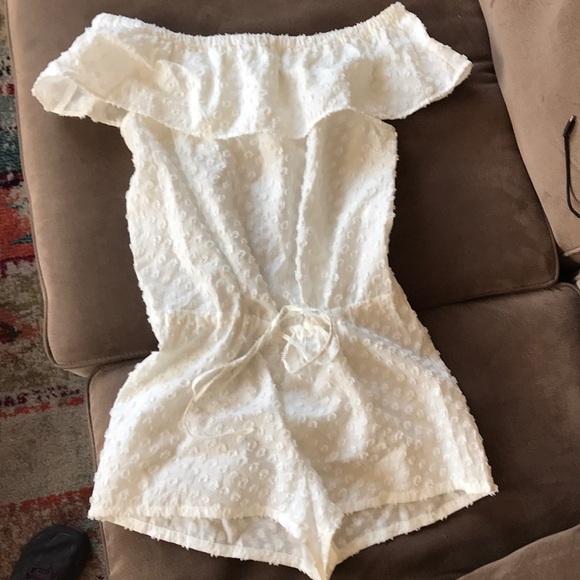 Madewell Other - Madewell romper - size medium